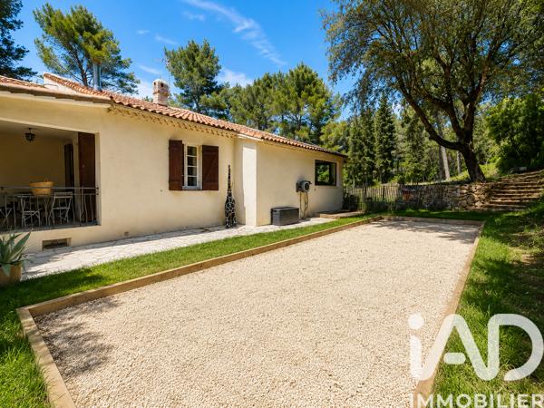 Maison à vendre 6 pièces 203 m² Marseille 12