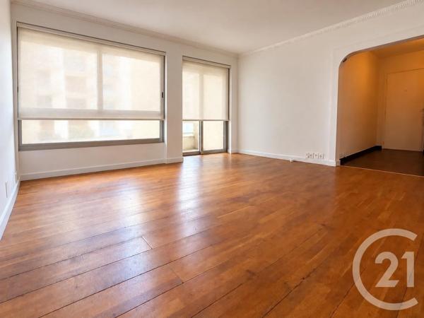 Appartement F3 à vendre  3 pièces - 65,83 m 2   PARIS  - 75018