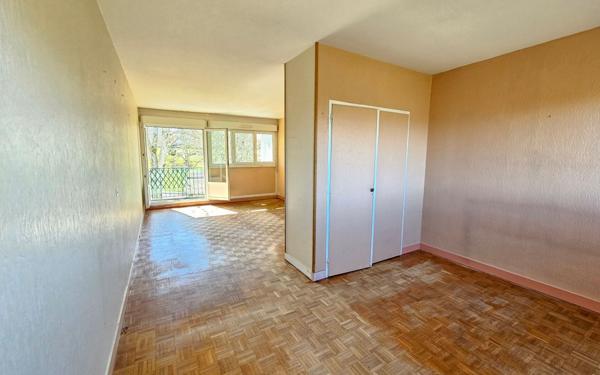 Appartement à vendre    4 pièces • 69,23 m2 Aubergenville