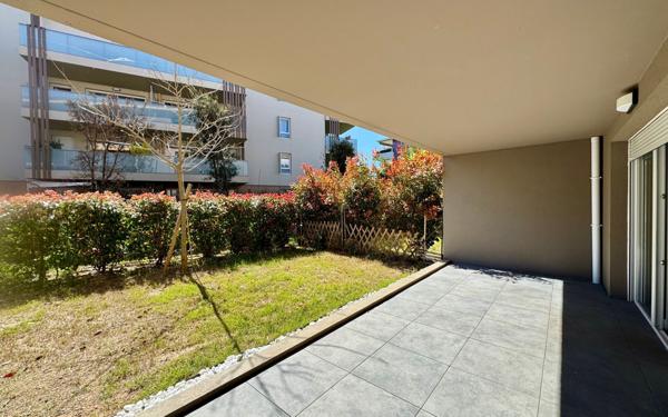 Appartement à vendre    2 pièces • 45,48 m2 Fréjus