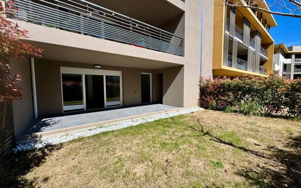 Appartement à vendre    2 pièces • 45,48 m2 Fréjus