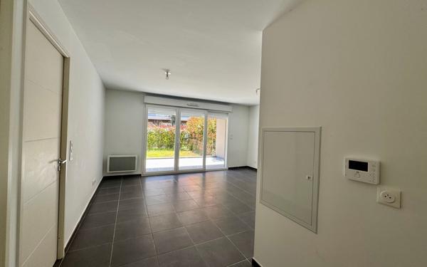 Appartement à vendre    2 pièces • 45,48 m2 Fréjus