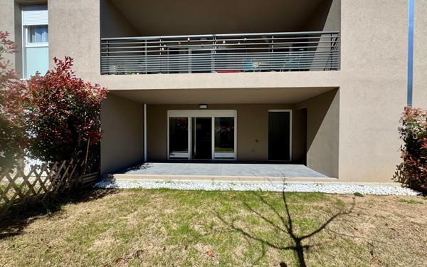 Appartement à vendre    2 pièces • 45,48 m2 Fréjus