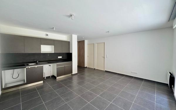 Appartement à vendre    2 pièces • 45,48 m2 Fréjus