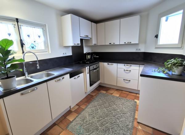 Centre historique d'Amboise, au calme, maison avec jardin