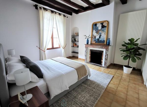 Centre historique d'Amboise, au calme, maison avec jardin