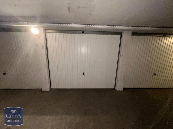 Parking à louer Orléans (45000)