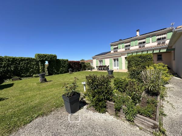 Maison/Villa à Vaux sur Mer de 202m2