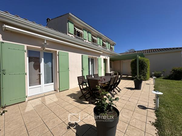 Maison/Villa à Vaux sur Mer de 202m2
