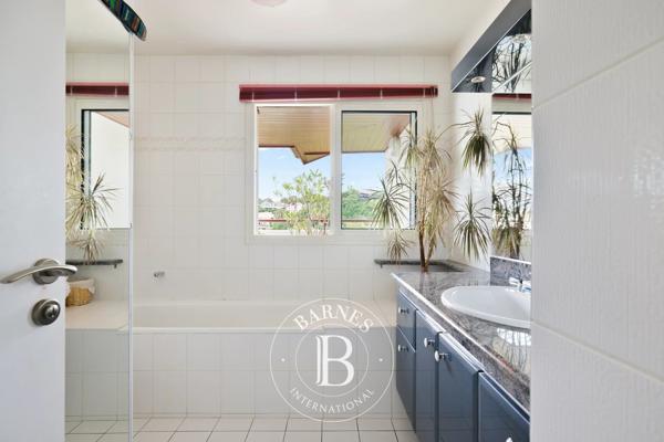 Biarritz, Appartement 2 Chambres -  110 m² à vendre