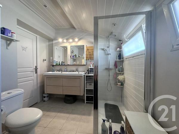 Maison à vendre  4 pièces - 108,19 m 2   VILLIEU LOYES MOLLON  - 01