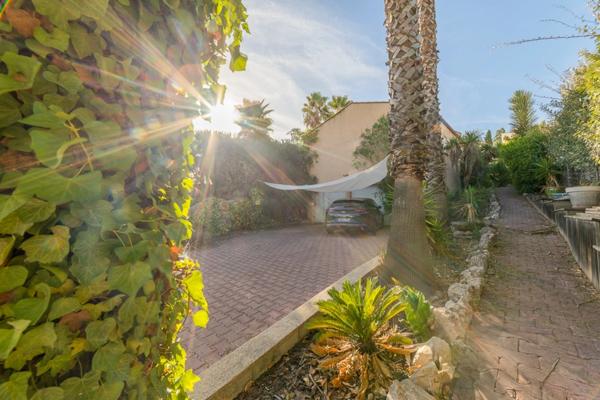 🌴 EXCLUSIVITÉ – Villa de Prestige avec Piscine et Jardin Méditerranéen sur les hauteurs de Juvignac