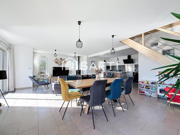 Maison 2011 – Volumes généreux & confort de vie – 4 chambres