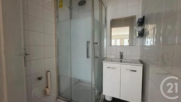 Appartement F1 à vendre  1 pièce - 26,74 m 2   PARIS  - 75015
