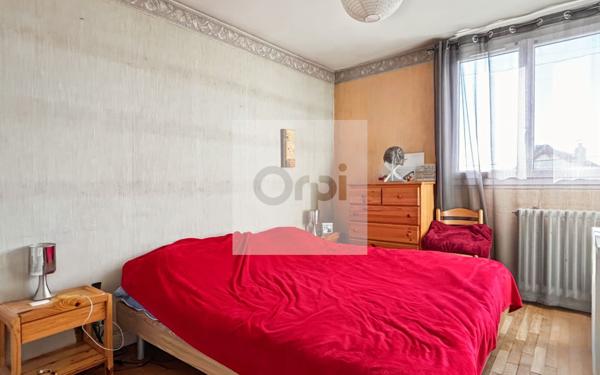 Maison à vendre    6 pièces • 102,10 m2 Argenteuil