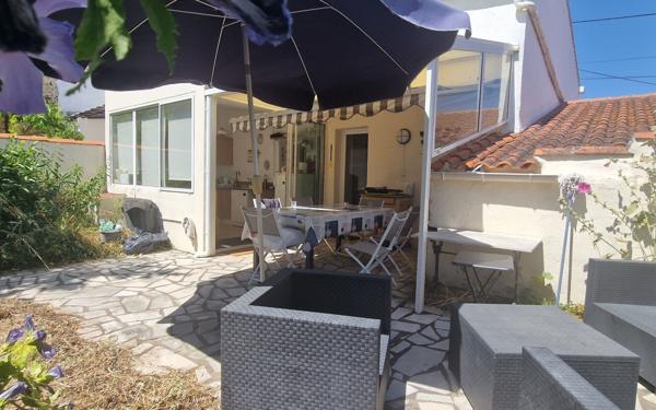 Maison à vendre    3 pièces •  Port-des-Barques