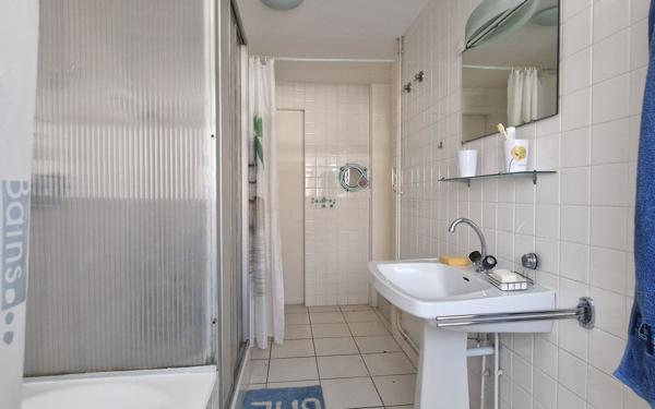 Maison à vendre    3 pièces •  Port-des-Barques