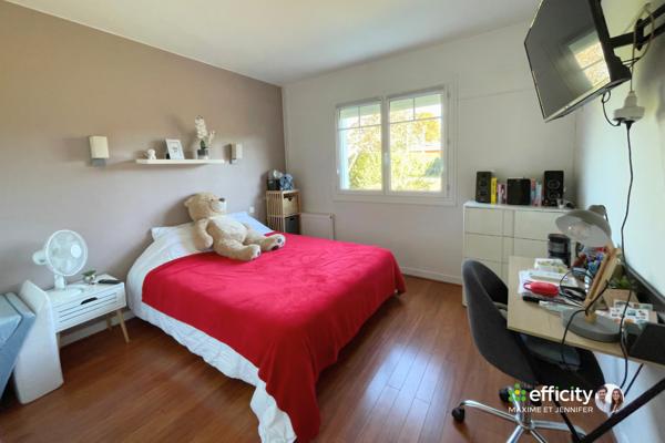 Maison 7 pièces - 260 m²