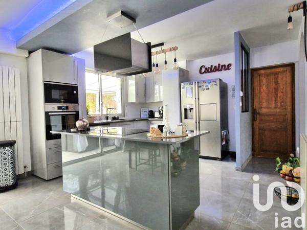 Maison à vendre 7 pièces 152 m² Trie-Château