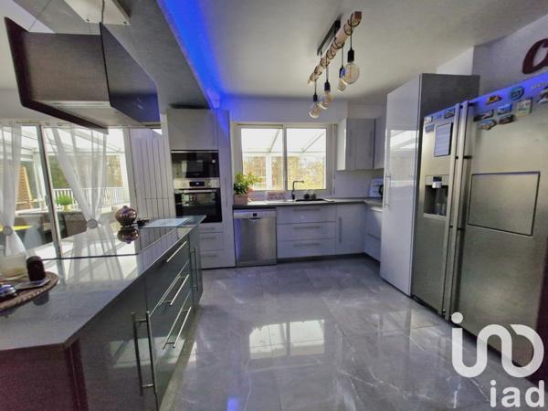 Maison à vendre 7 pièces 152 m² Trie-Château