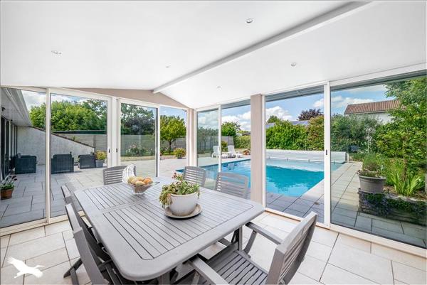 Maison à vendre |  Ludon-Médoc |  7 pièces | 184 m²