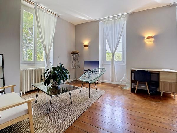 Maison de maître exceptionnelle à vendre à Nérac - 5 chambres, piscine, grand terrain