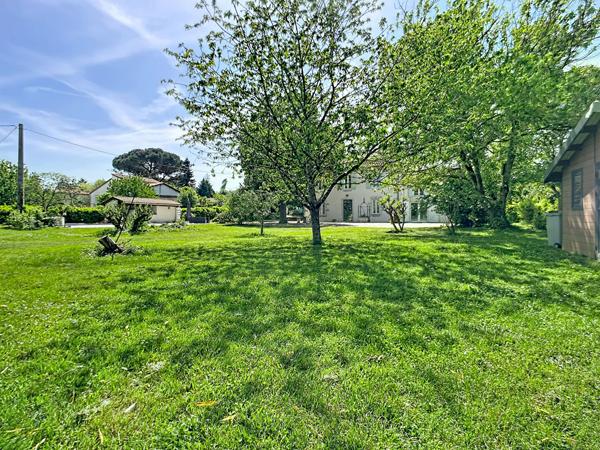 Maison de maître exceptionnelle à vendre à Nérac - 5 chambres, piscine, grand terrain