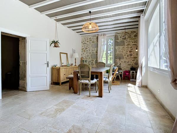Maison de maître exceptionnelle à vendre à Nérac - 5 chambres, piscine, grand terrain
