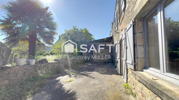 Maison en pierre 6 pièces 135 m² en bord de mer