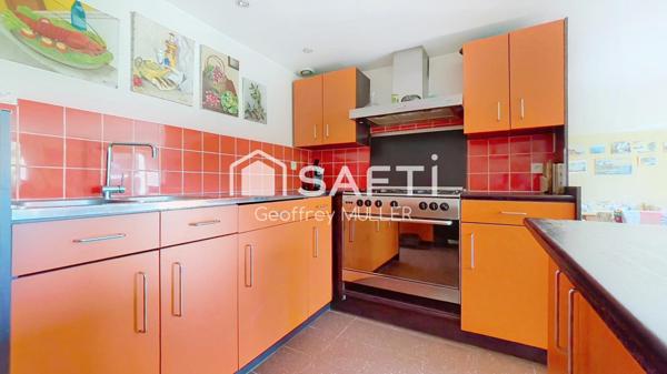 Maison en pierre 6 pièces 135 m² en bord de mer