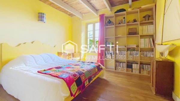 Maison en pierre 6 pièces 135 m² en bord de mer