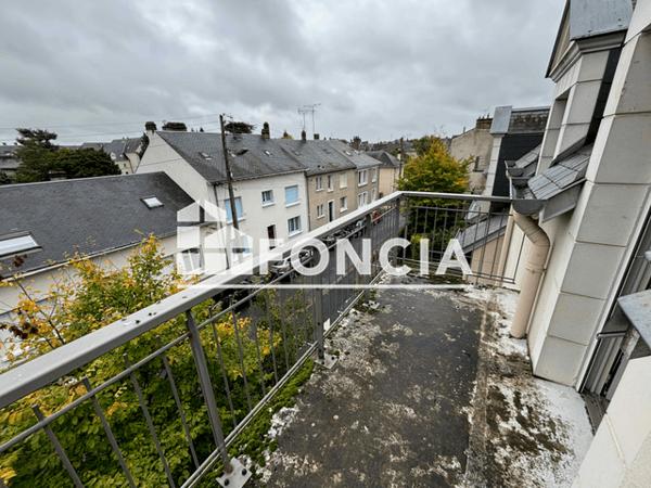 Location Appartement 2 pièces 33.92 m² - 32 RUE FLORIMOND ROBERTET Blois 41000