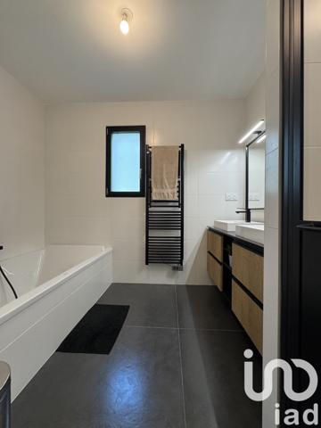 Maison à vendre 5 pièces 170 m² Lagord