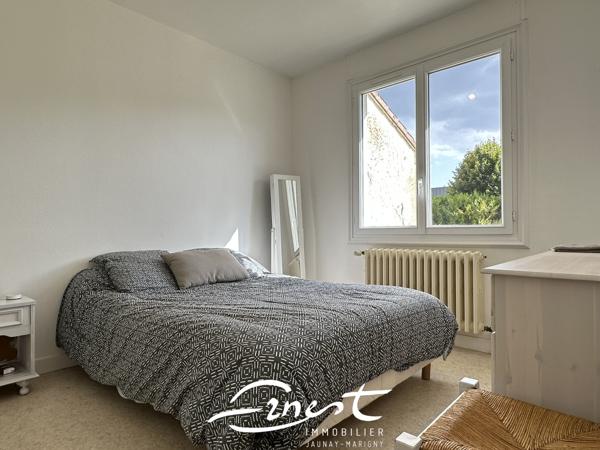 Maison 4 pièce(s) 2 chambre(s) 77 m²
