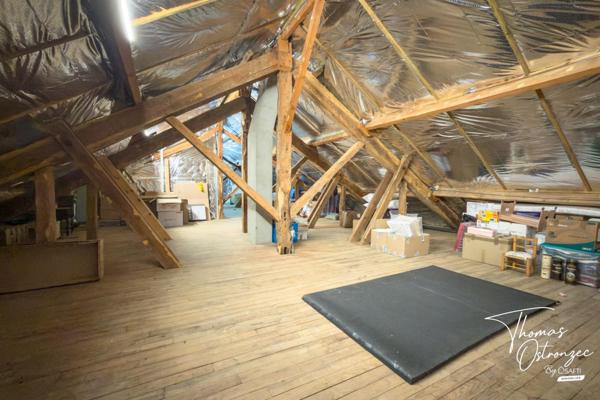 Demeure de charme 600m², 8 chambres sur 3 hectares