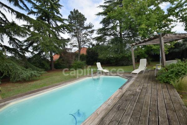 Maison 4 chambres, piscine, garage, séchoir à MARMANDE (47)