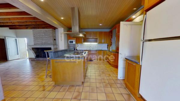 Maison 4 chambres, piscine, garage, séchoir à MARMANDE (47)