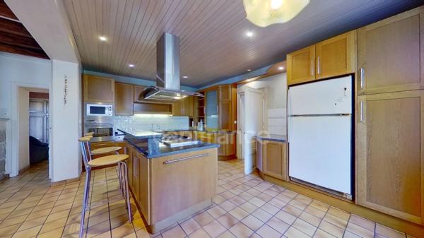 Maison 4 chambres, piscine, garage, séchoir à MARMANDE (47)