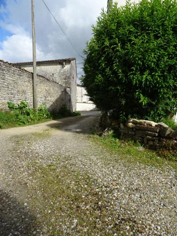Dpt Charente (16), à vendre JULIENNE maison P5