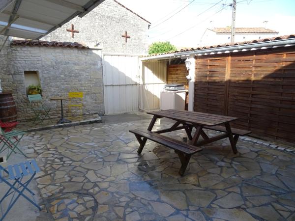 Dpt Charente (16), à vendre JULIENNE maison P5