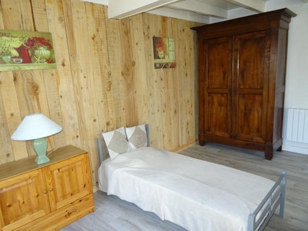 Dpt Charente (16), à vendre JULIENNE maison P5