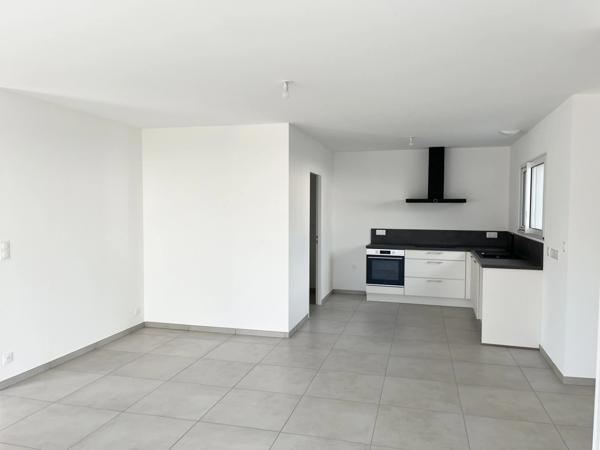 Maison à vendre 4 pièces SAINT GERVAIS (85) terrain 329 m²