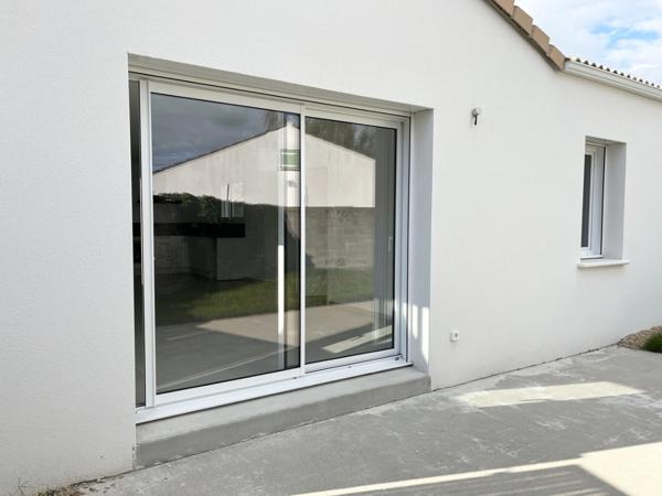 Maison à vendre 4 pièces SAINT GERVAIS (85) terrain 329 m²