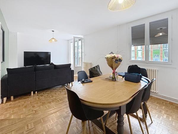 Appartement 3eme  étages  3 chambres balcon idéal investisseur