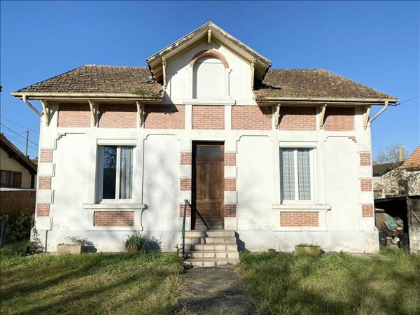 Maison à vendre |  Casteljaloux |  4 pièces | 94 m²
