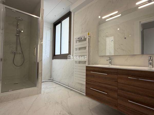 Location Appartement 2 pièces 63.68 m² - Saint-cloud 92210