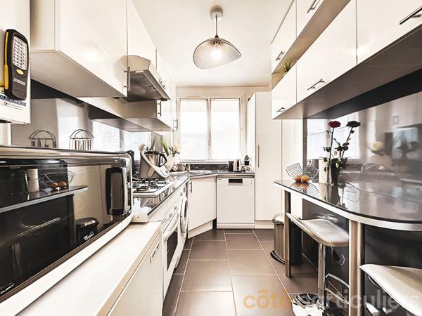Vente Appartement44,83 m² - 2 Pièces - SAINT MAUR DES FOSSES (94100)