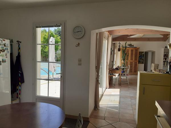 Entre nature préservée et océan - Élégante maison familiale avec piscine dans un cadre d'exception