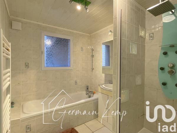 Maison 6 pièces de 140 m² à Le Pont-de-Beauvoisin (38480)