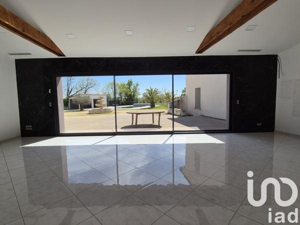 Maison 7 pièces de 338 m² à Saint-Marcel-lès-Valence (26320)